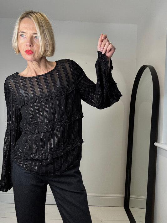 HUSH Flute sleeve top