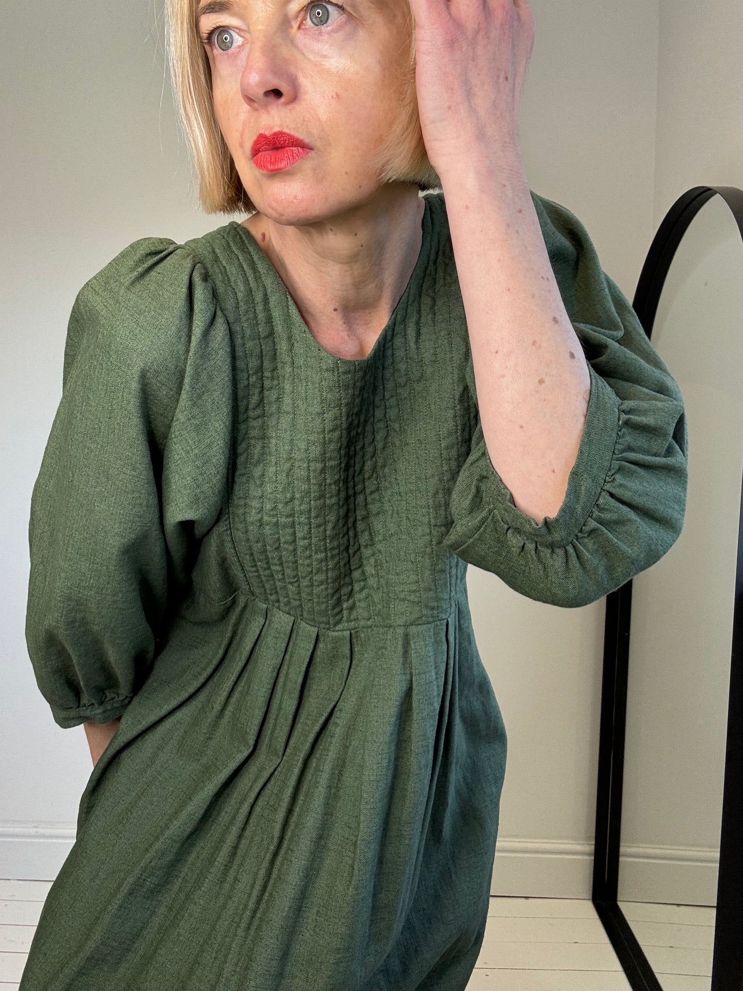 THE REGULAR WORKS linen quilted bib dress