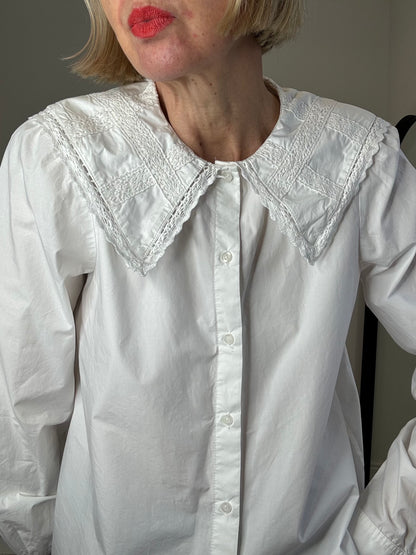 Cotton big collar shirt