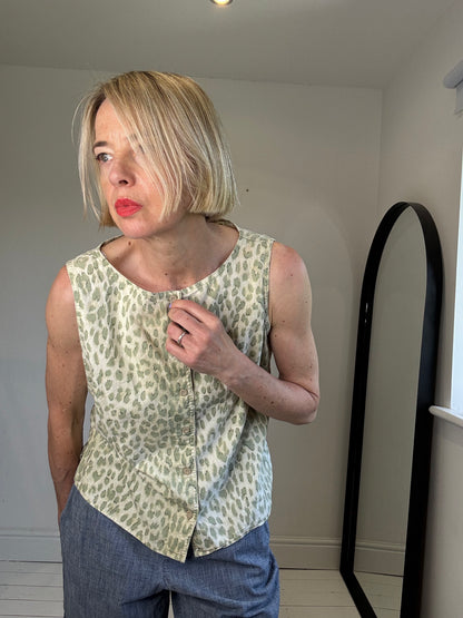 VINTAGE Liz Claiborne leopard top