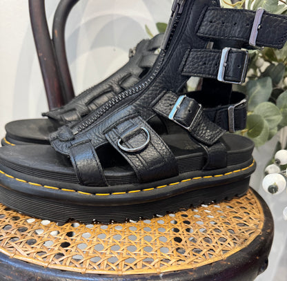 DR MARTEN Olson sandals