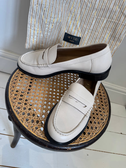 WYSE London Camilla leather loafer