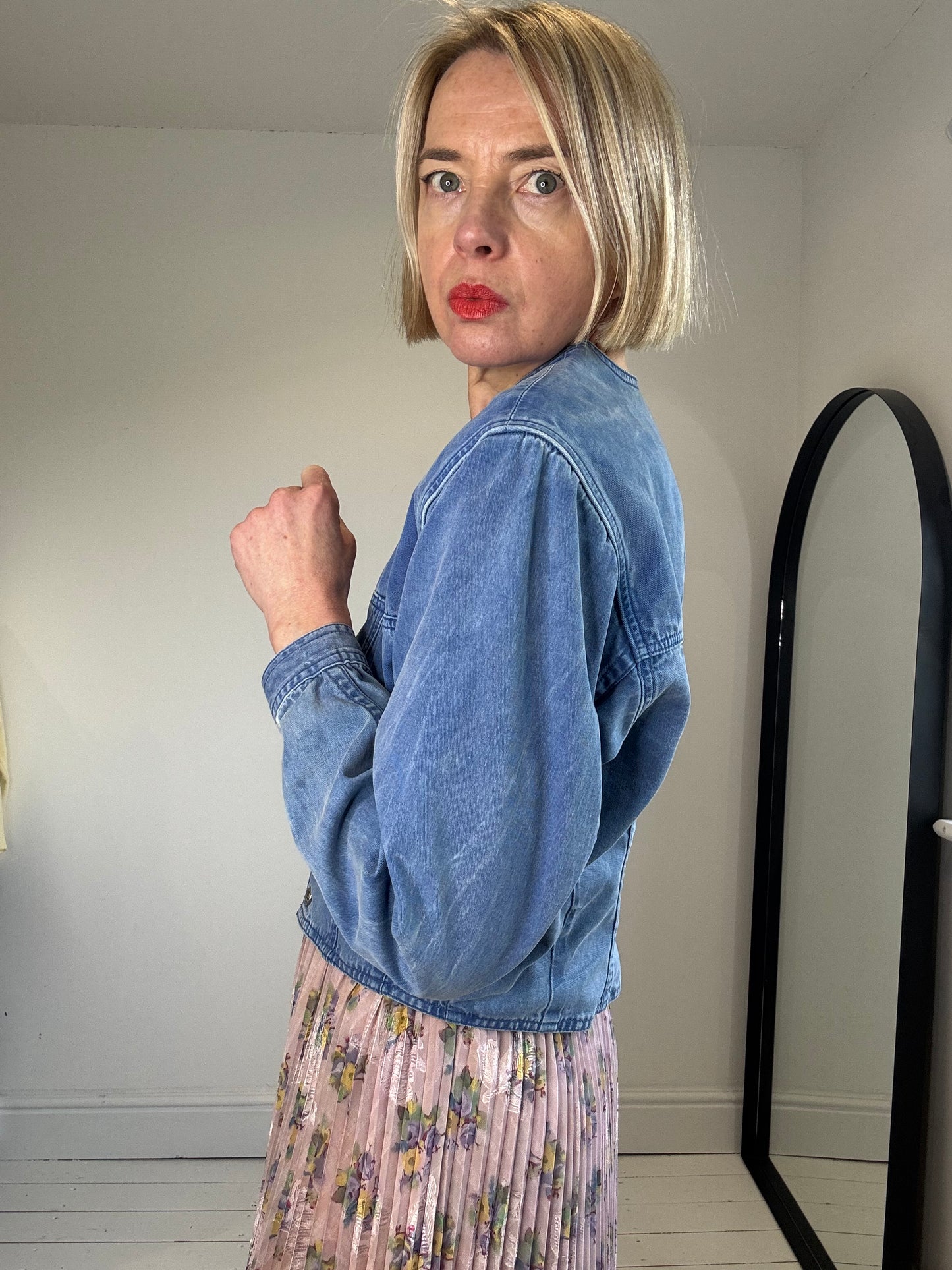 VINTAGE acid wash top