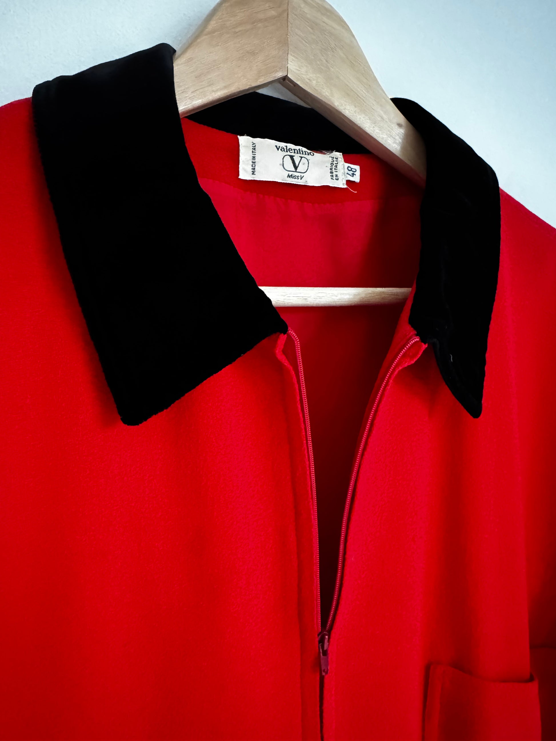 Italian Valentino vintage dress red black crepe women's secondhand miss V 