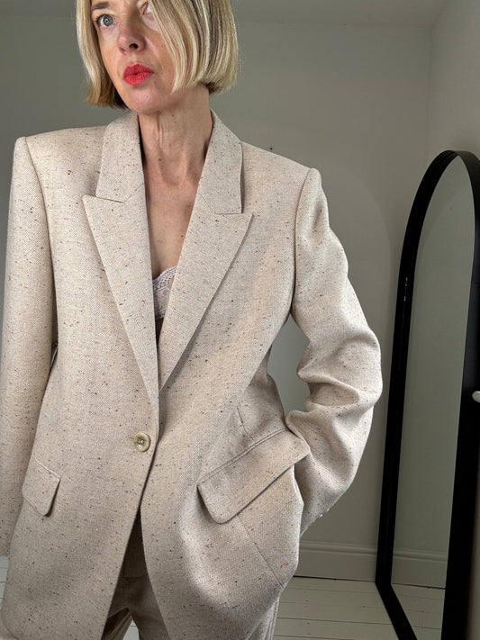 MUNTHE herringbone pick pick textured suit