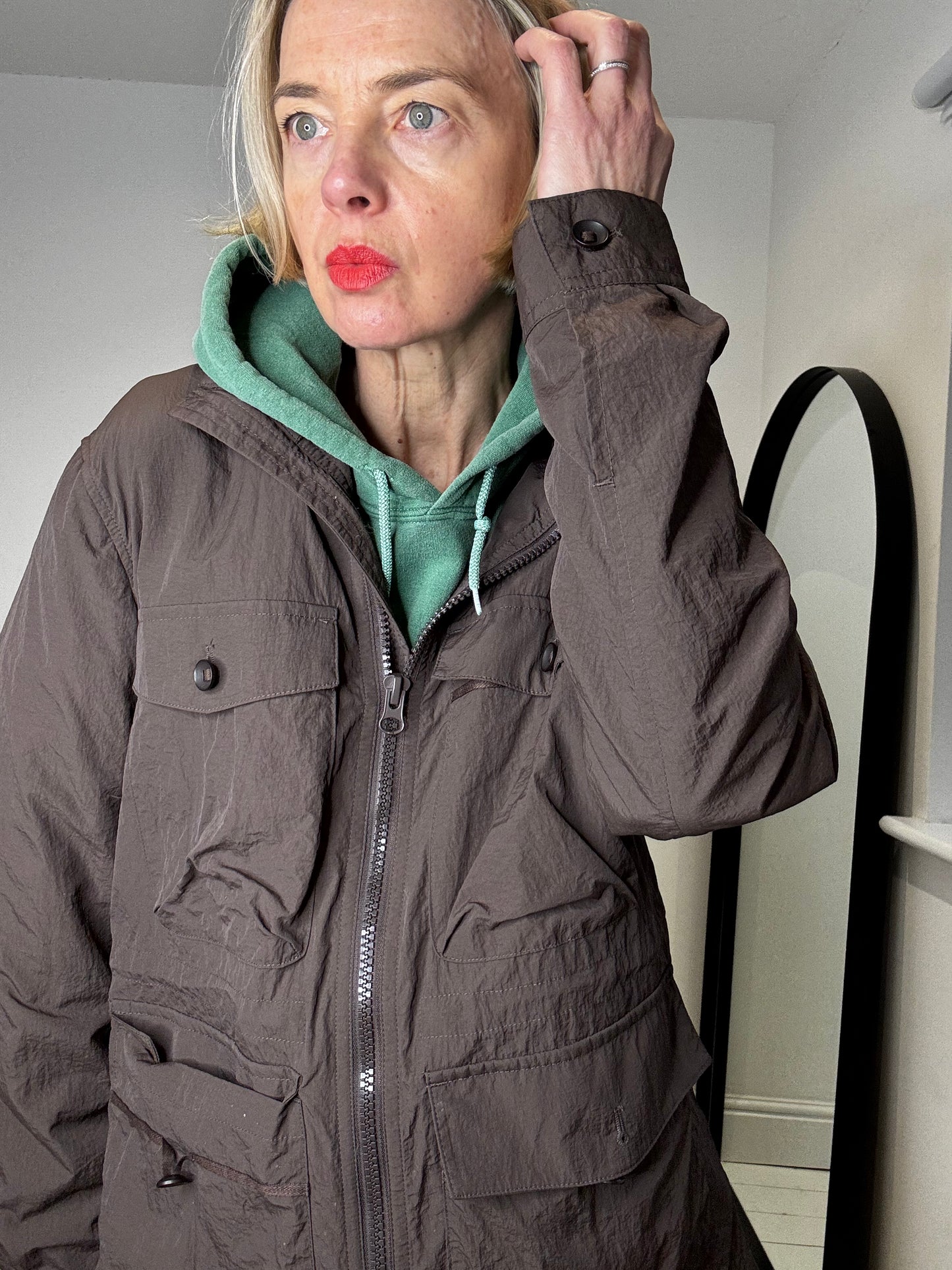 Technical windbreaker