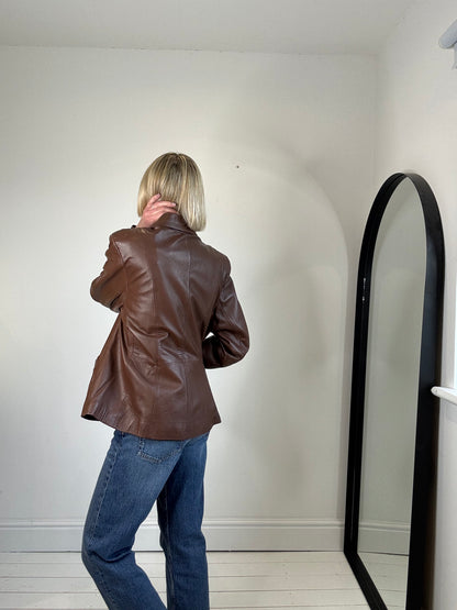 Buttoned leather jacket