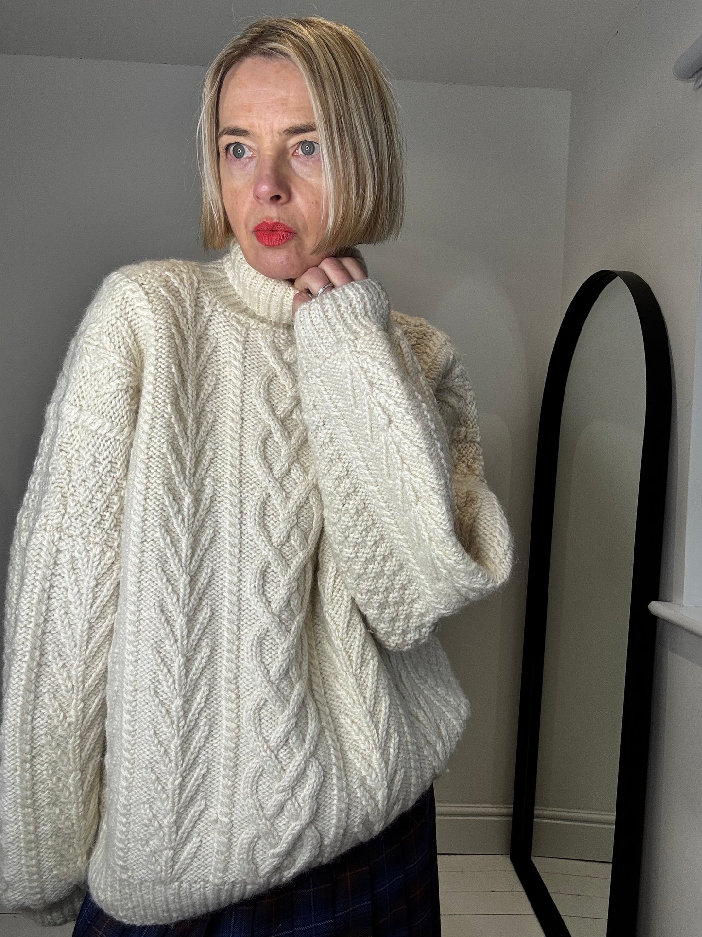Cable knit jumper