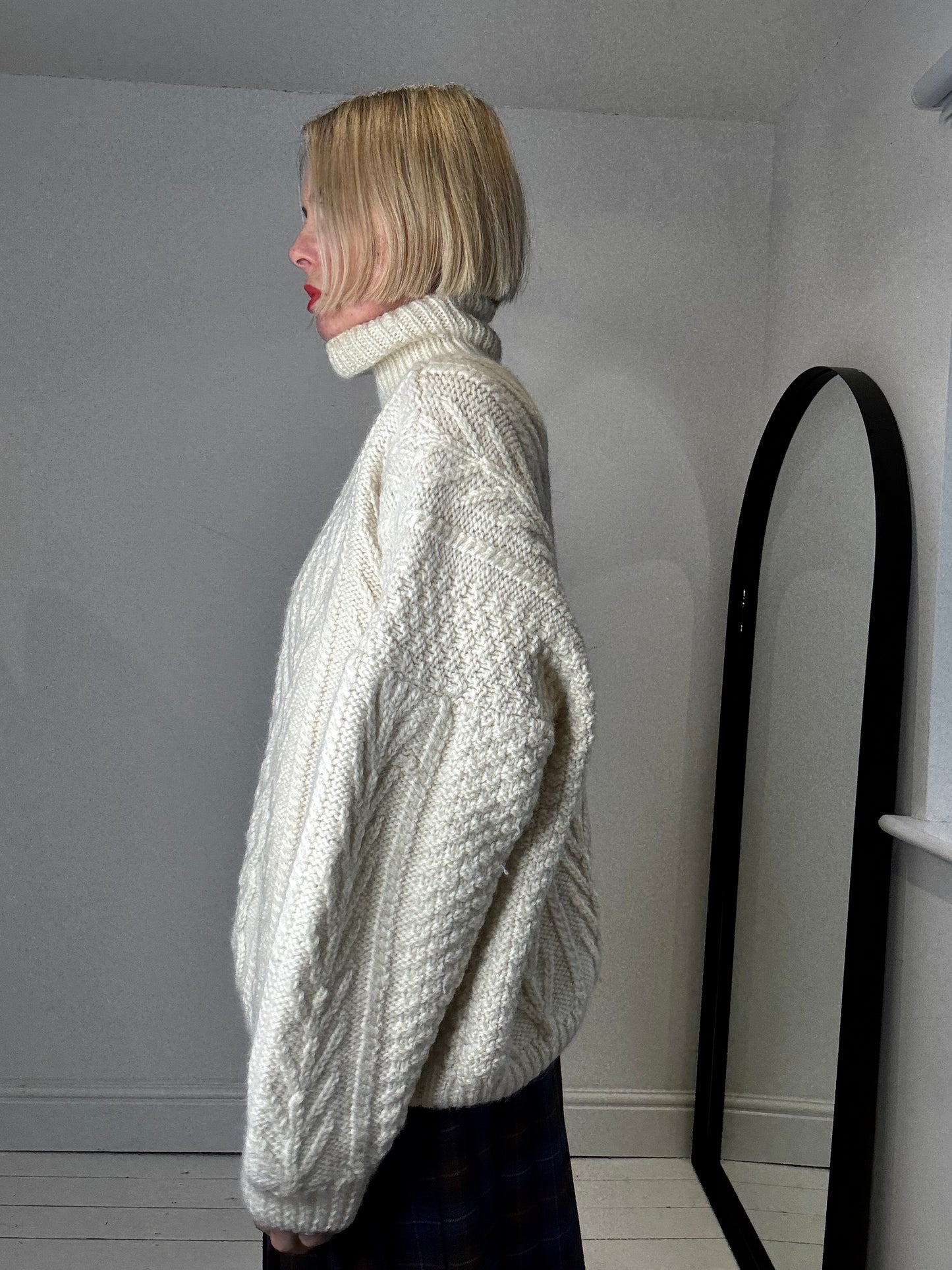 Cable knit jumper