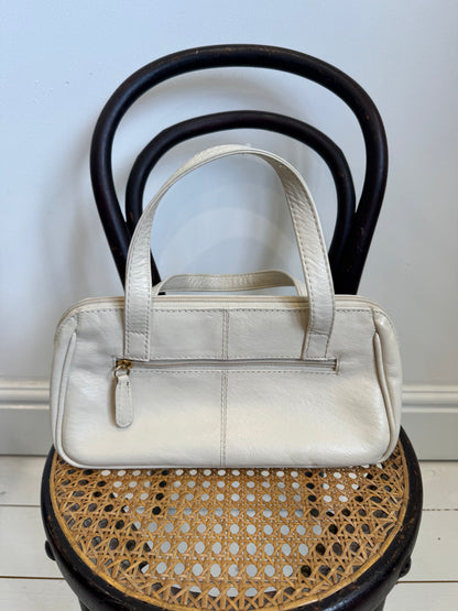 Top handle leather bag