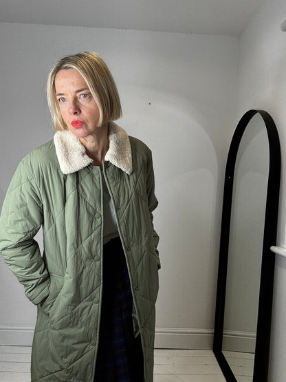 quilted liner jacket coat khaki borg collar women's preloved outerwear