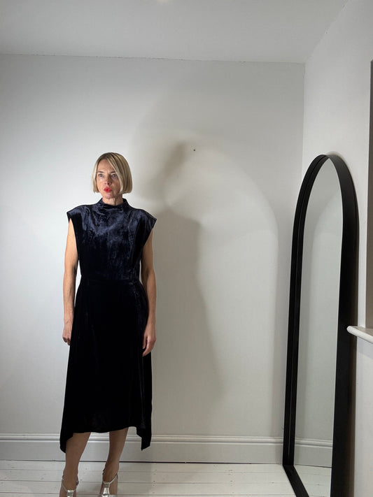 CEFINN velvet asymmetric hem dress