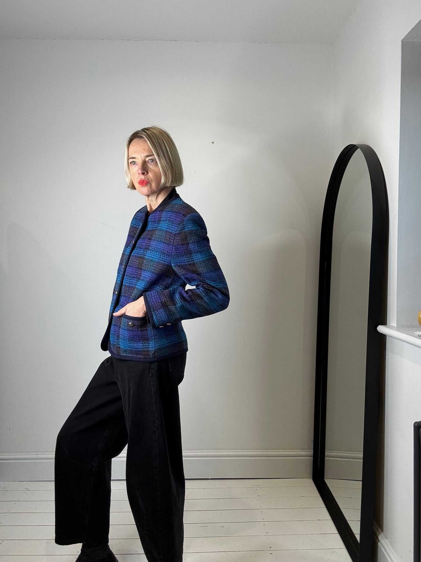 VINTAGE collarless check jacket