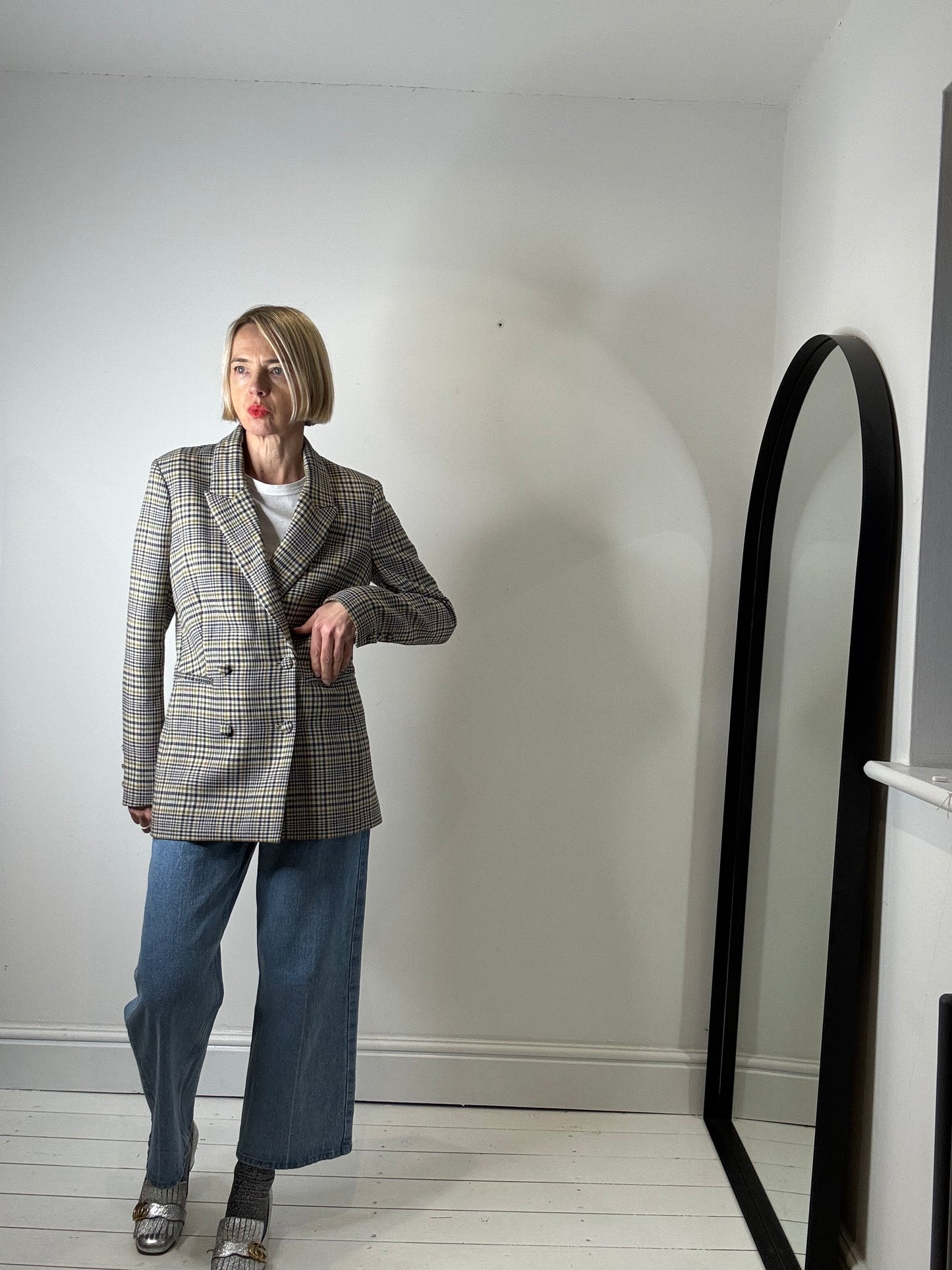 &OTHERSTORIES check db blazer