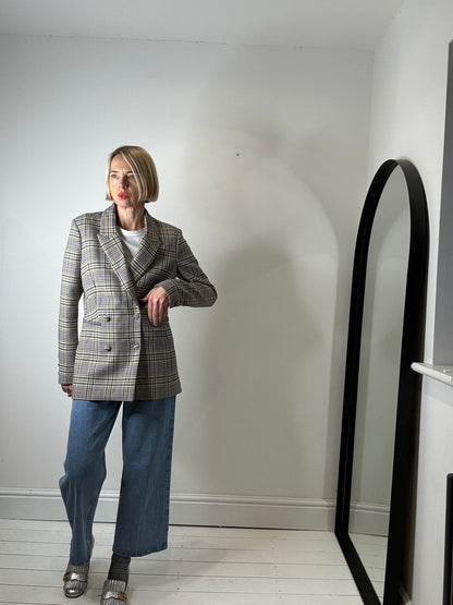 &OTHERSTORIES check db blazer