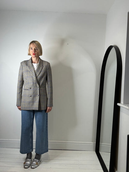 &OTHERSTORIES check db blazer