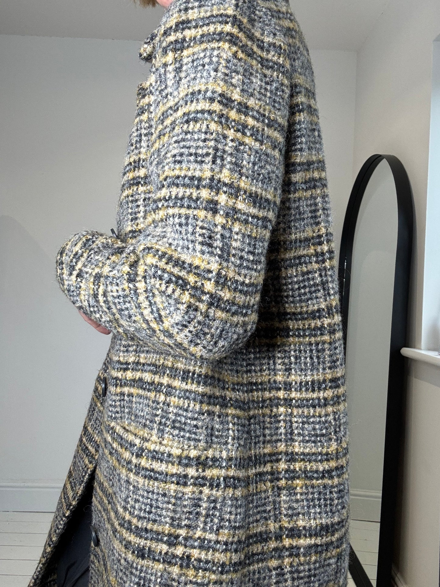 Check textured single breasted coat