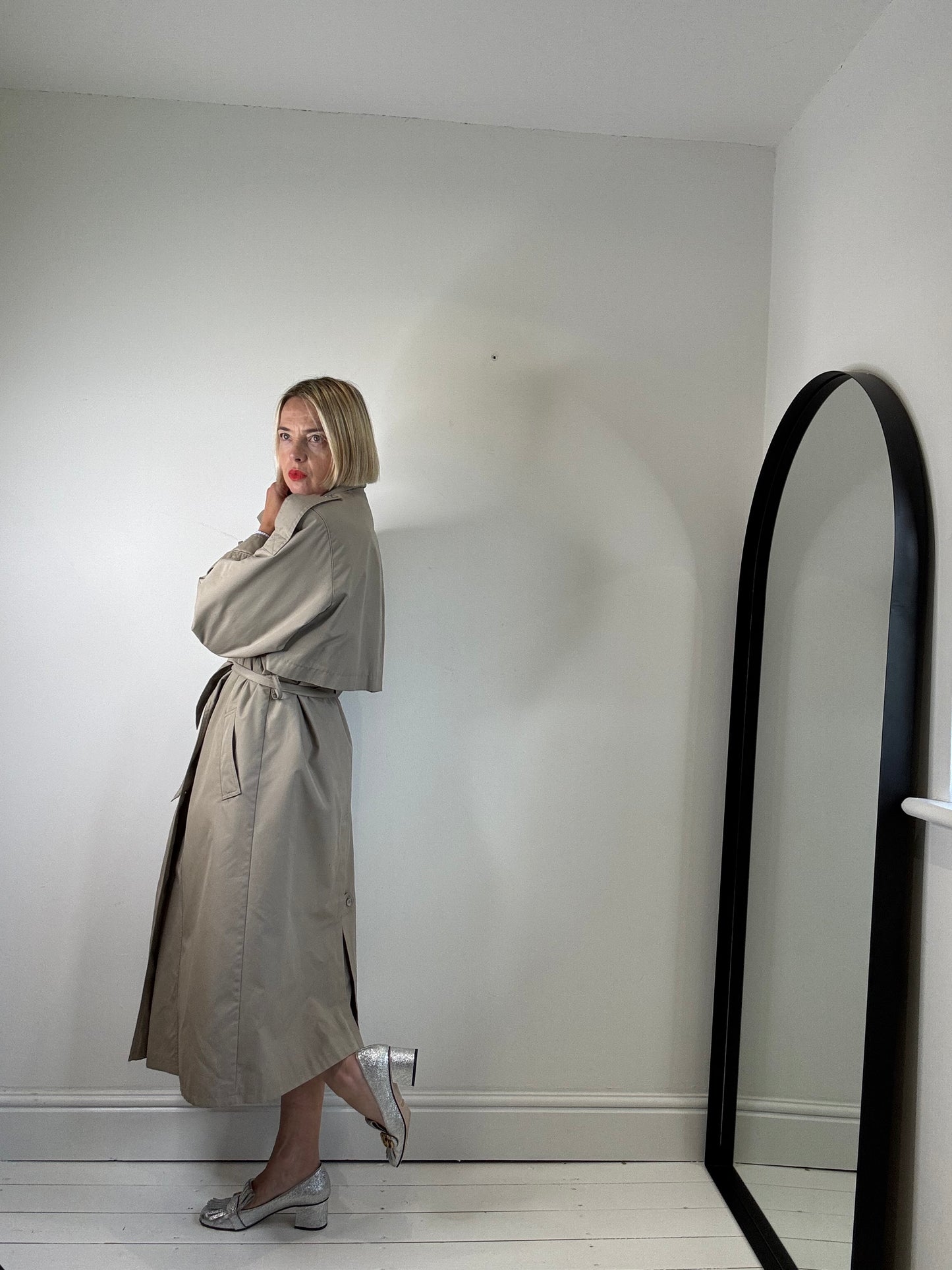 VINTAGE double breasted trench coat