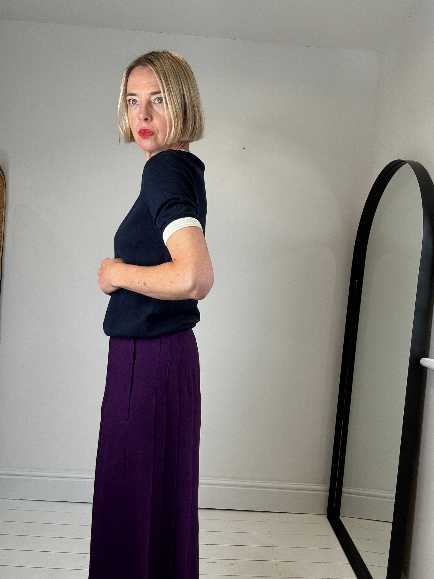 VINTAGE knife pleat skirt