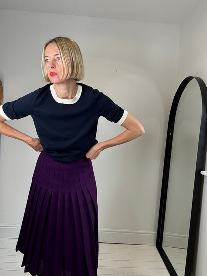 VINTAGE knife pleat skirt