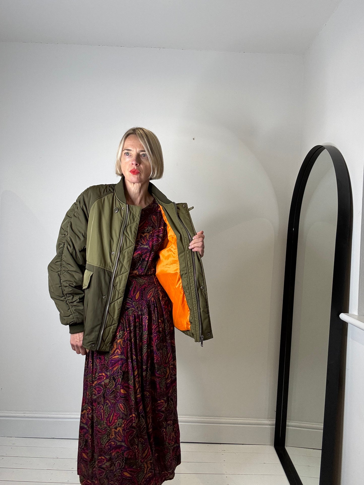 Wadded ruched sleeve jacket