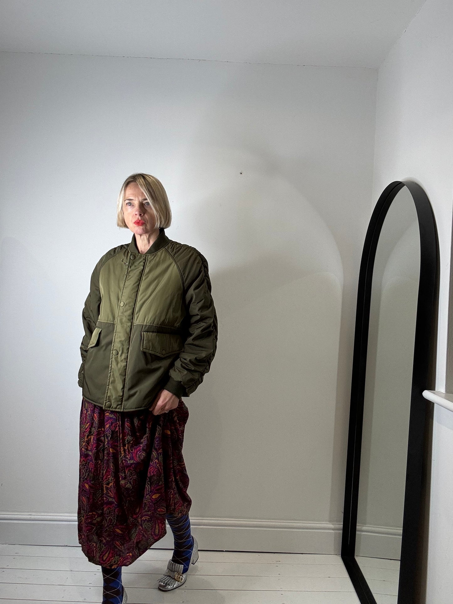 Wadded ruched sleeve jacket