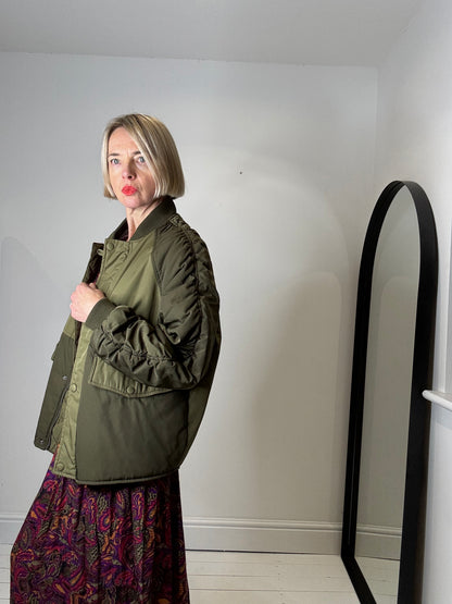 Wadded ruched sleeve jacket