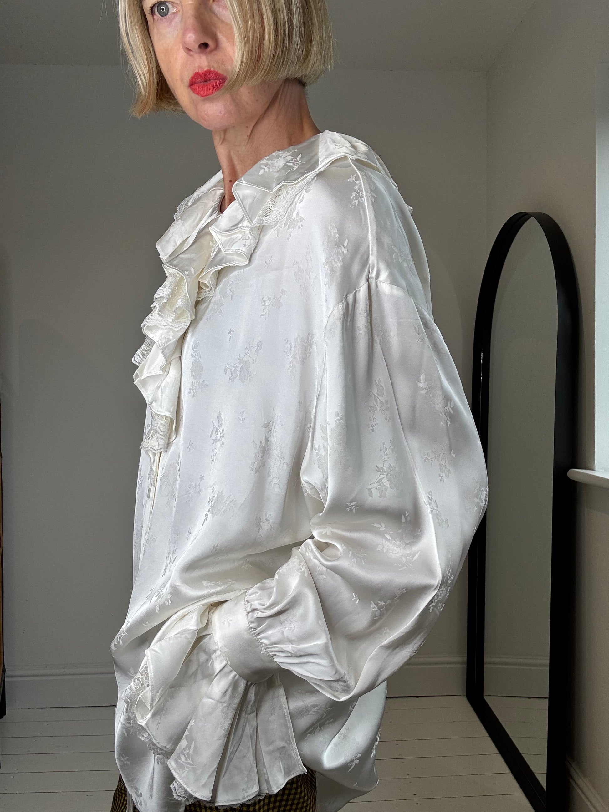 satin jacquard romantic frill lace trim blouse size 16 cream ivory luxury preloved women's